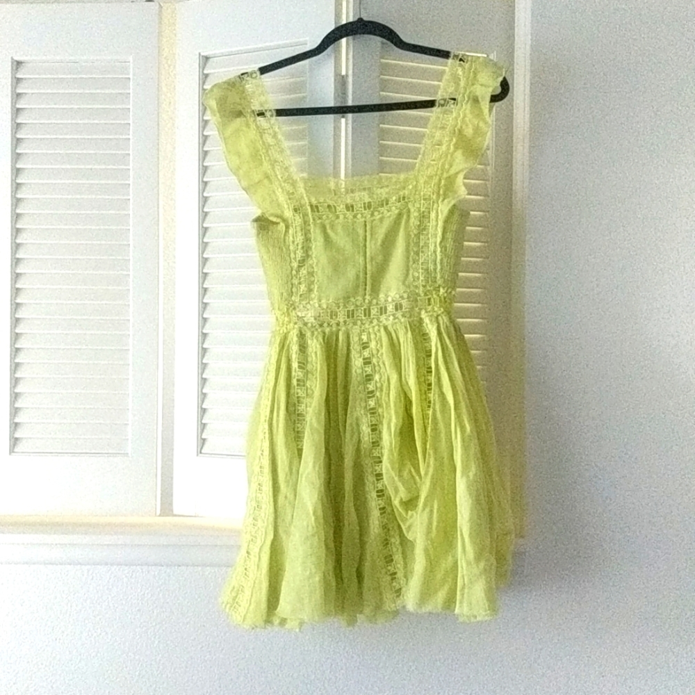 FREE PEOPLE XS LIME DRESS XS BRAND NEW